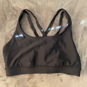 Lululemon size 4 sports bra